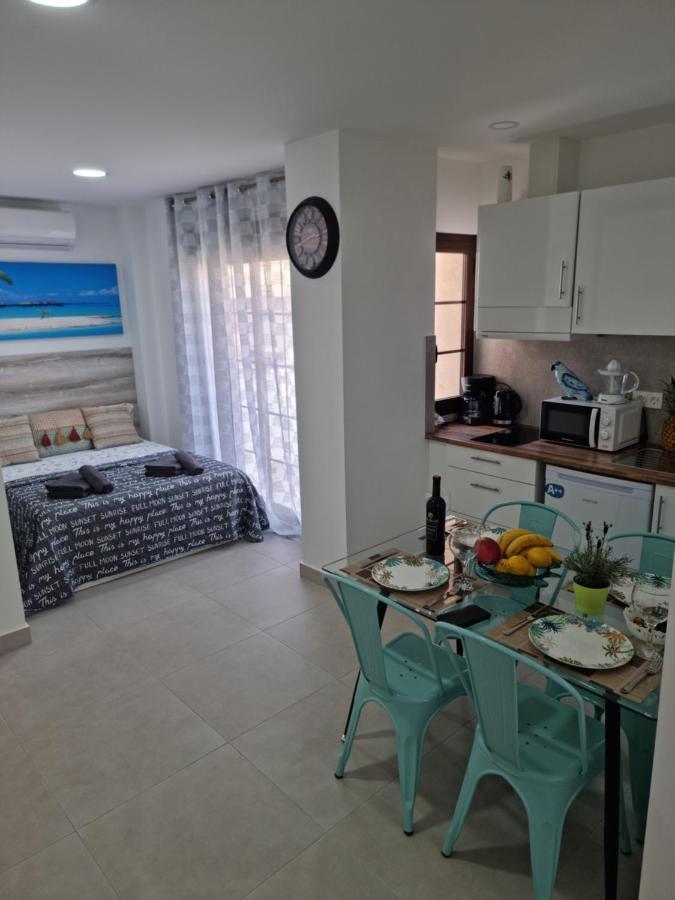 Apartamentos Elemar Free Luggage Storage Malaga Ngoại thất bức ảnh