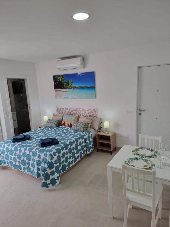 Apartamentos Elemar Free Luggage Storage Malaga Ngoại thất bức ảnh