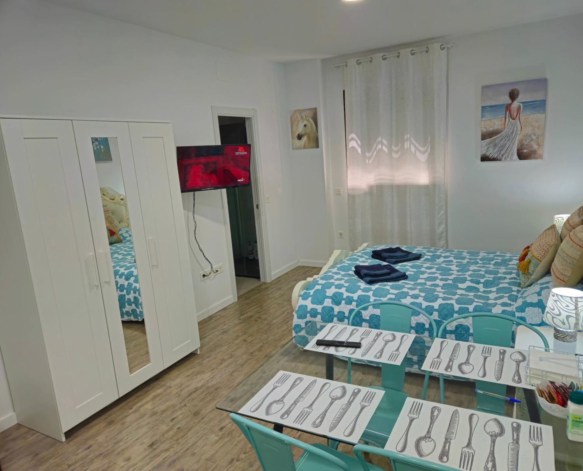 Apartamentos Elemar Free Luggage Storage Malaga Ngoại thất bức ảnh